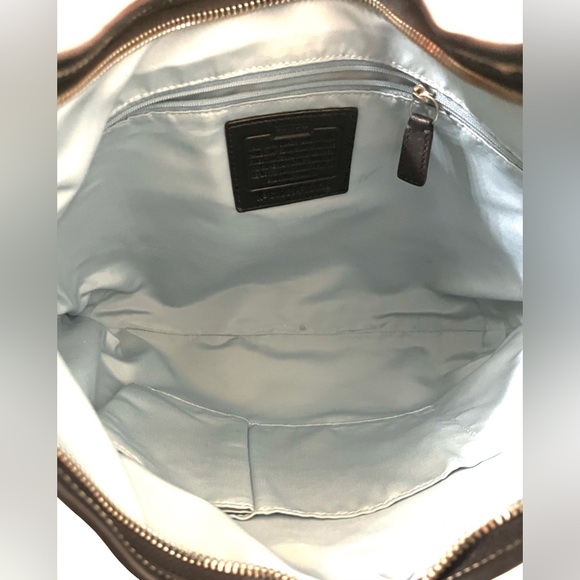 🖤Authentic COACH Signature C Purse (Black/White) - Picture 13 of 14